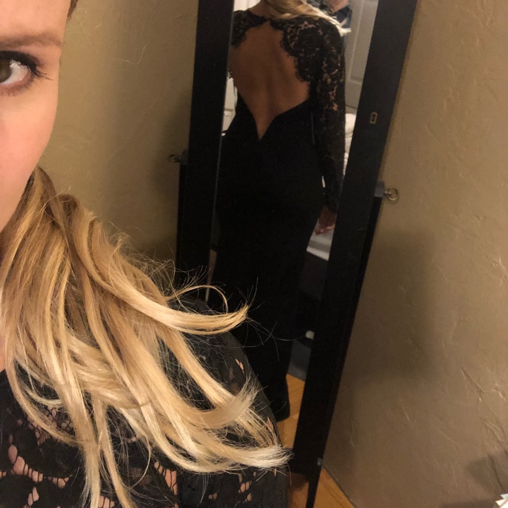 Black lace open back maxi dress - Picture 5 of 5
